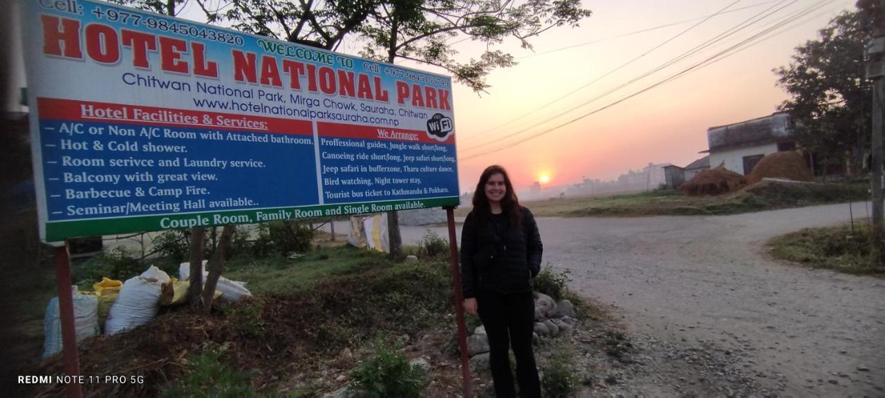 Hotel National Park- A Peaceful Family Home Where You Can Stay Peace And Enjoy And Organize The Wildlife Safari Chitwan Exterior photo
