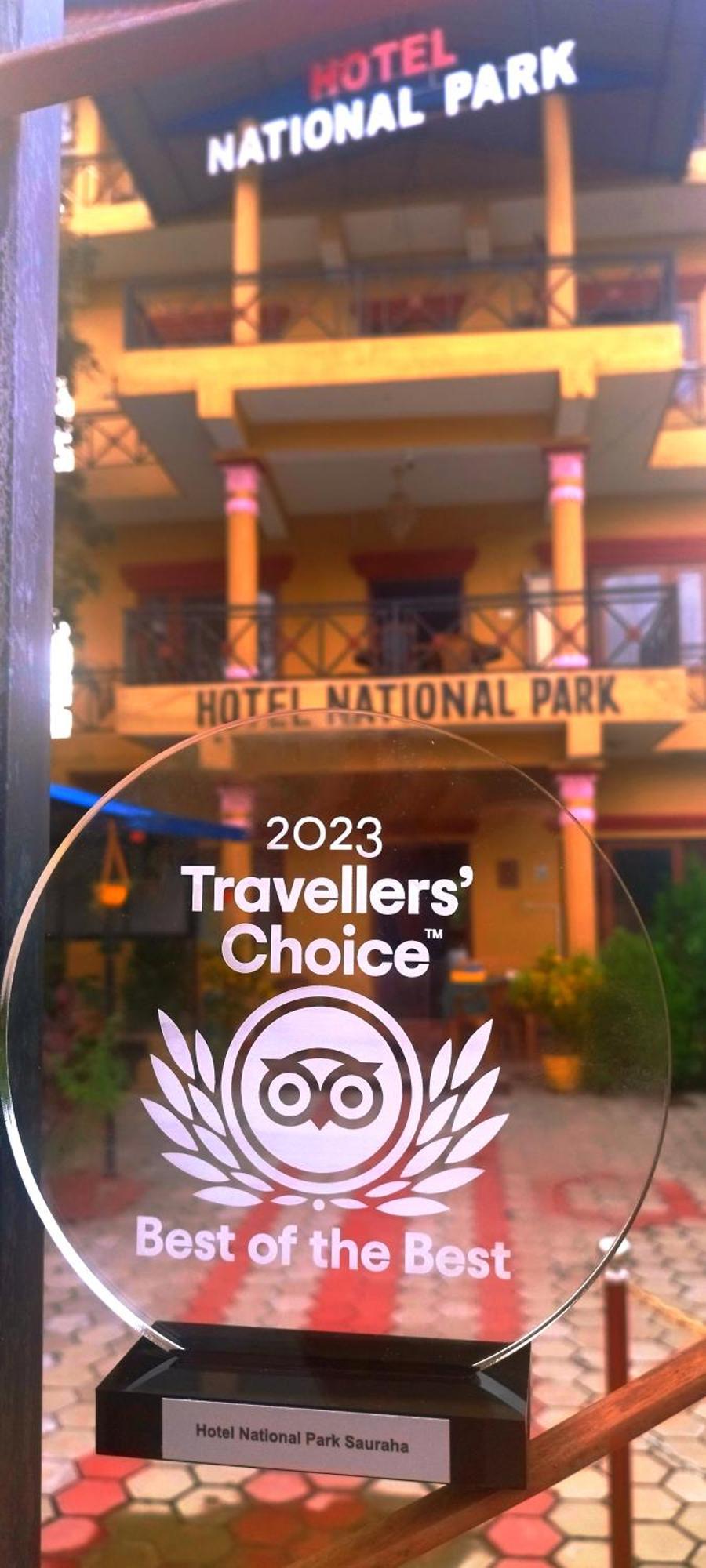 Hotel National Park- A Peaceful Family Home Where You Can Stay Peace And Enjoy And Organize The Wildlife Safari Chitwan Exterior photo